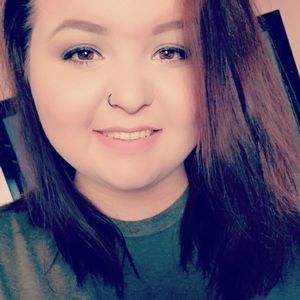 Meet your Posher, Macy